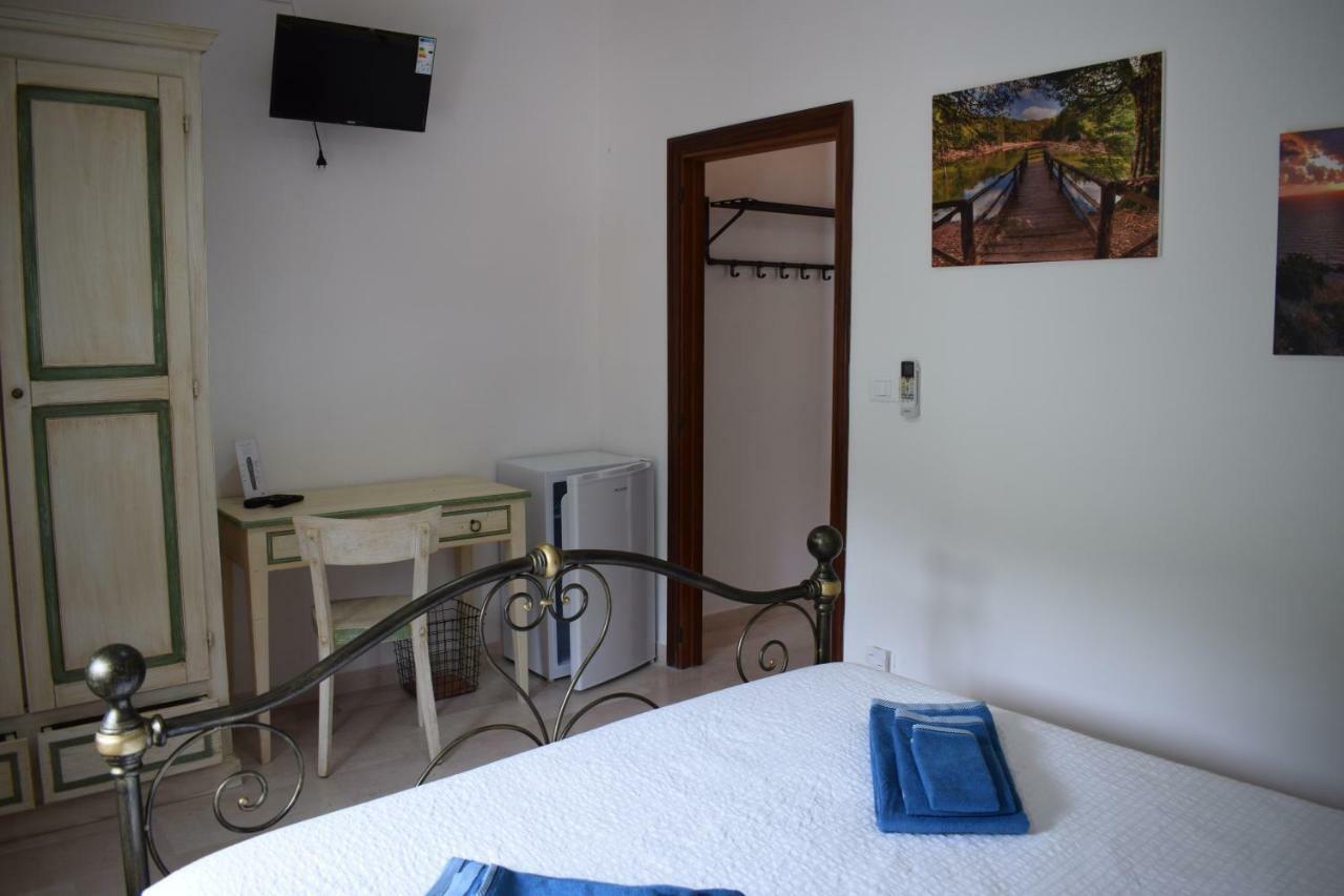 Village Valle D'Oro Aparthotel San Menaio Buitenkant foto